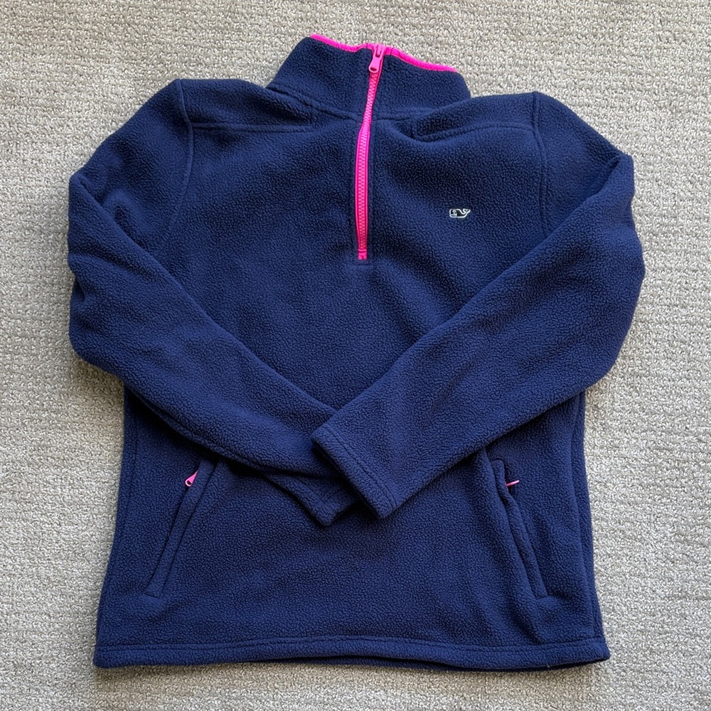 Vineyard Vines Navy 1/4 Zip Fleece Pullover with Pink Accents. Size M